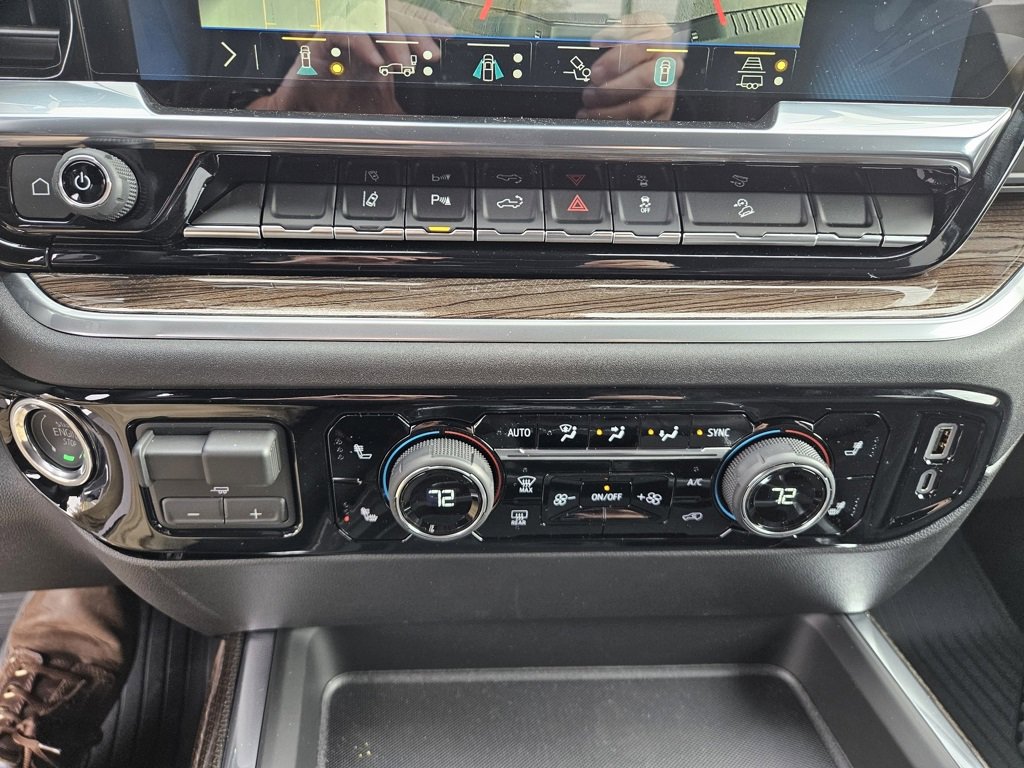 2020 Chevrolet Equinox LT photo 4