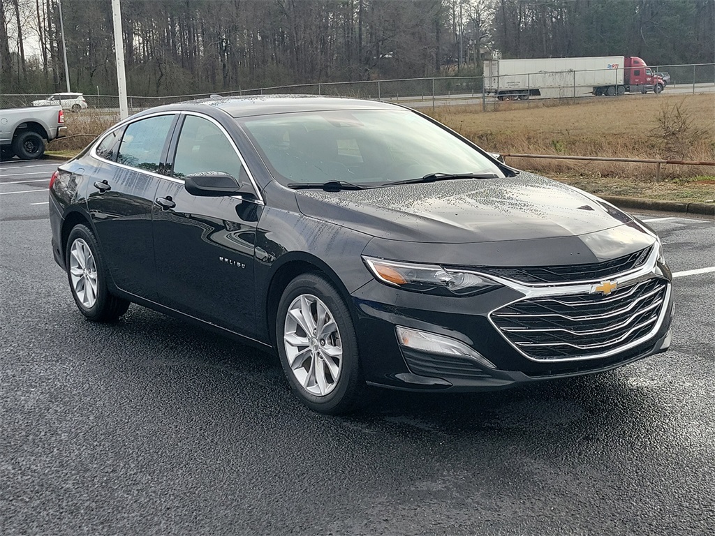 2025 Chevrolet Malibu 1LT's photo