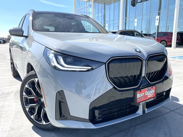 2026 BMW X3 30's photo