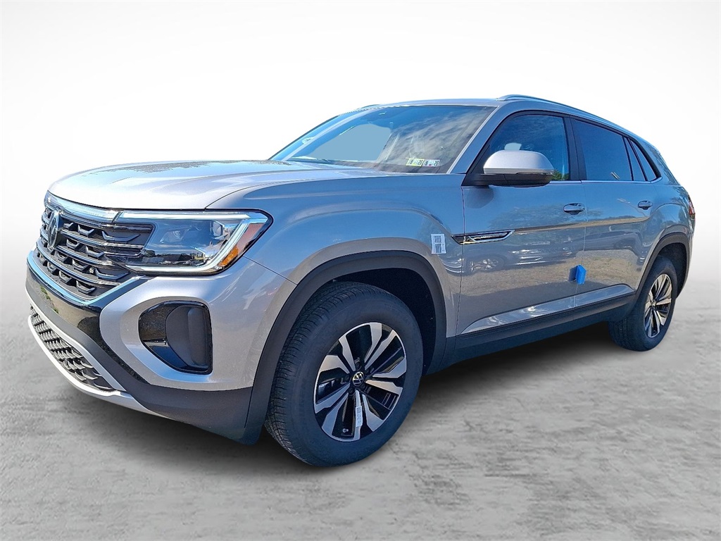 2026 Volkswagen Atlas Cross Sport SE photo 2