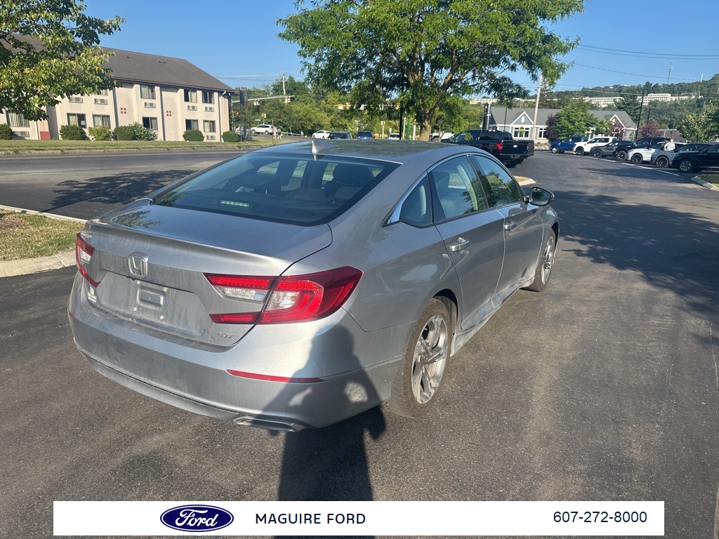 2019 Honda Accord EX-L 2.0T photo 3