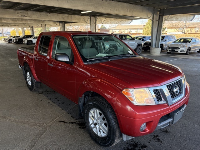 2016 Nissan Frontier SV Crew Cab photo 3