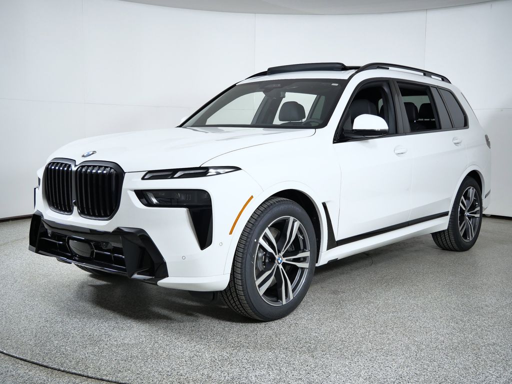 2026 BMW X7 40i's photo