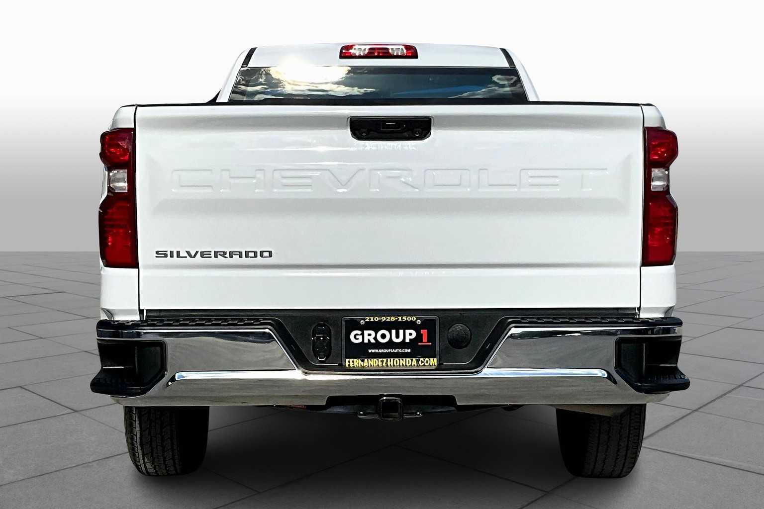 2024 Chevrolet Silverado 1500 Work Truck photo 4