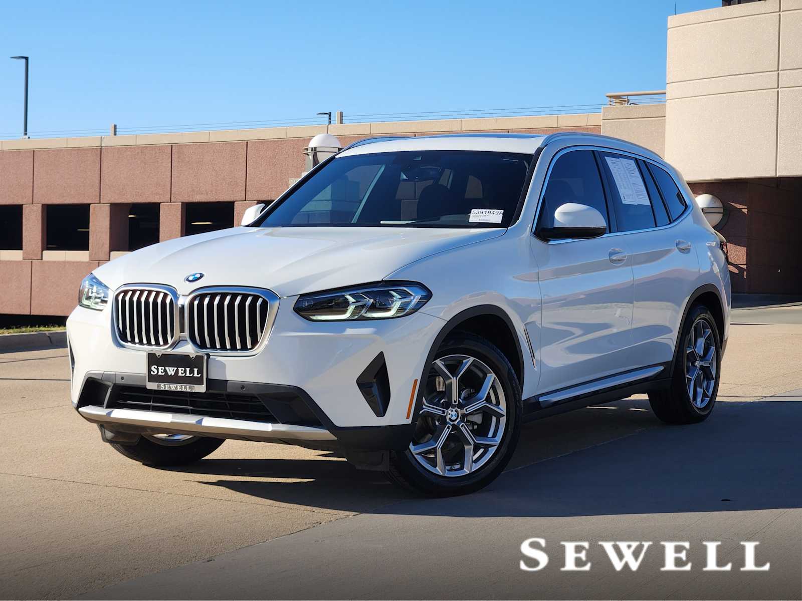 2023 BMW X3 30i