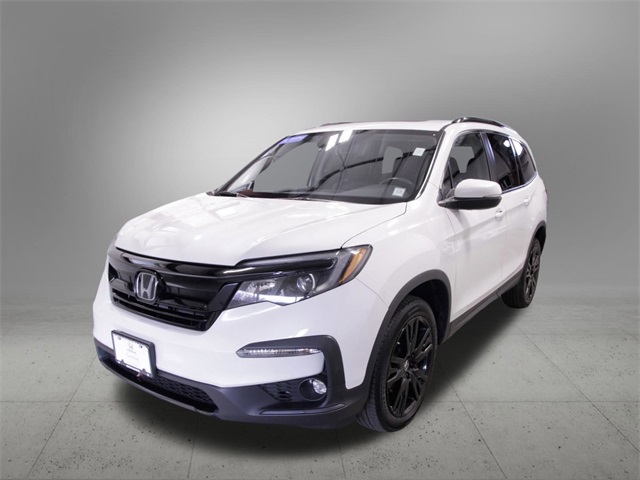 2022 Honda Pilot SE's photo