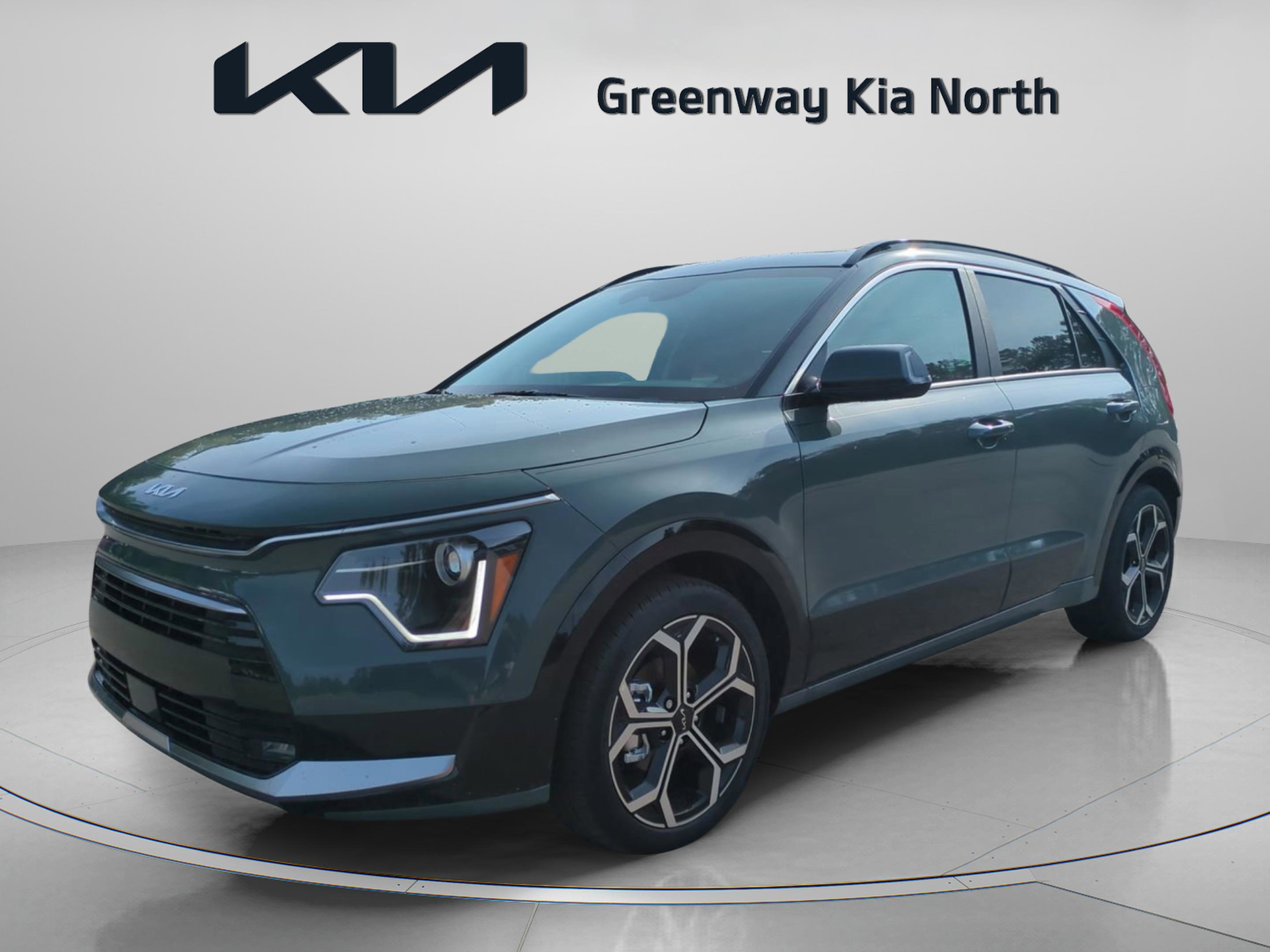 2025 Kia Niro EX Touring photo 2