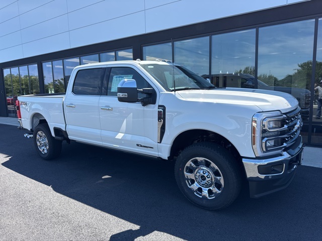 2025 Ford F-250 Super Duty Lariat's photo
