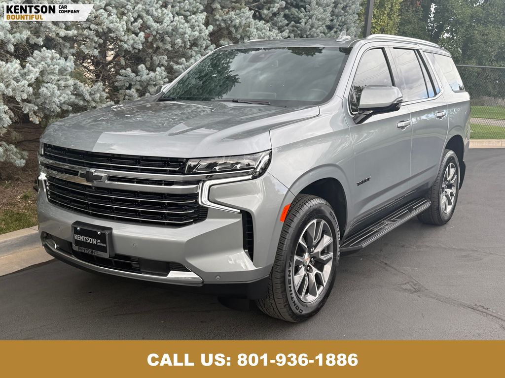 2024 Chevrolet Tahoe LT photo 2