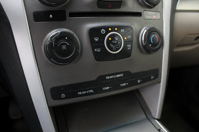 2013 Ford Explorer Base photo 4