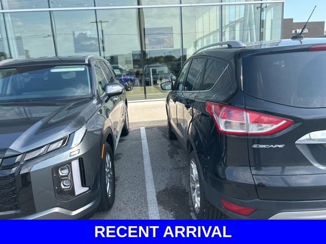 2016 Ford Escape Titanium photo 3