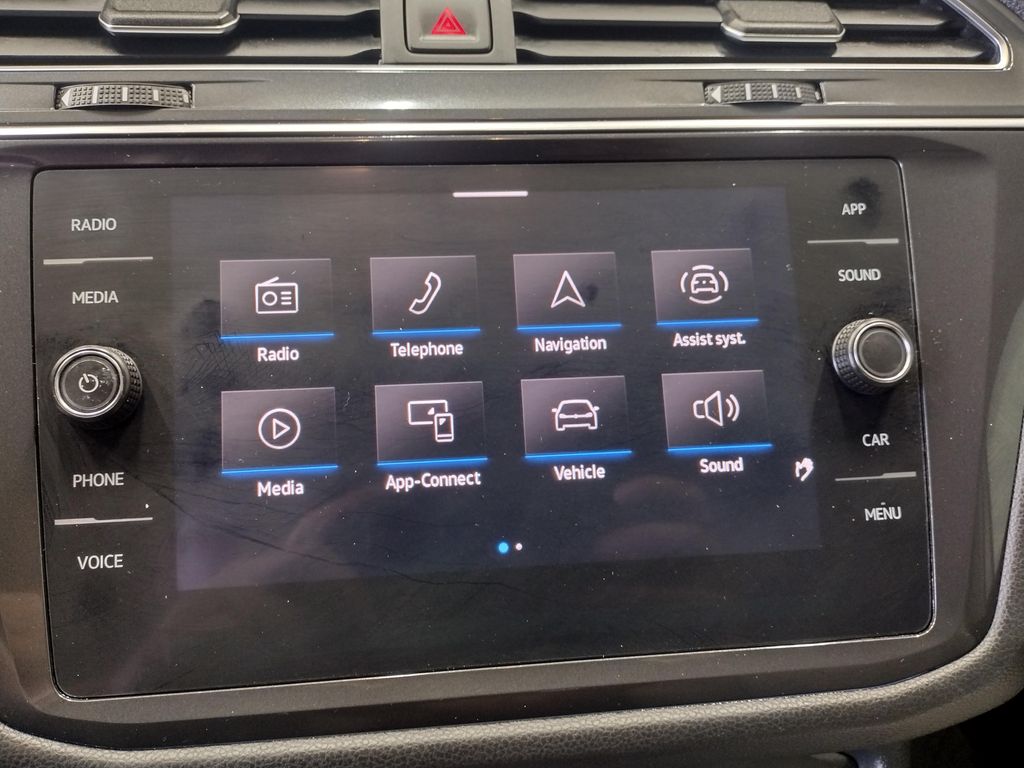 2021 Volkswagen Tiguan R-Line Black SEL photo 21