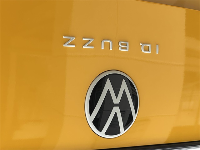 2025 Volkswagen ID. Buzz Pro S photo 6