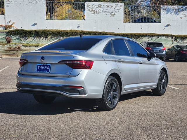 2022 Volkswagen Jetta 1.5T SE photo 2