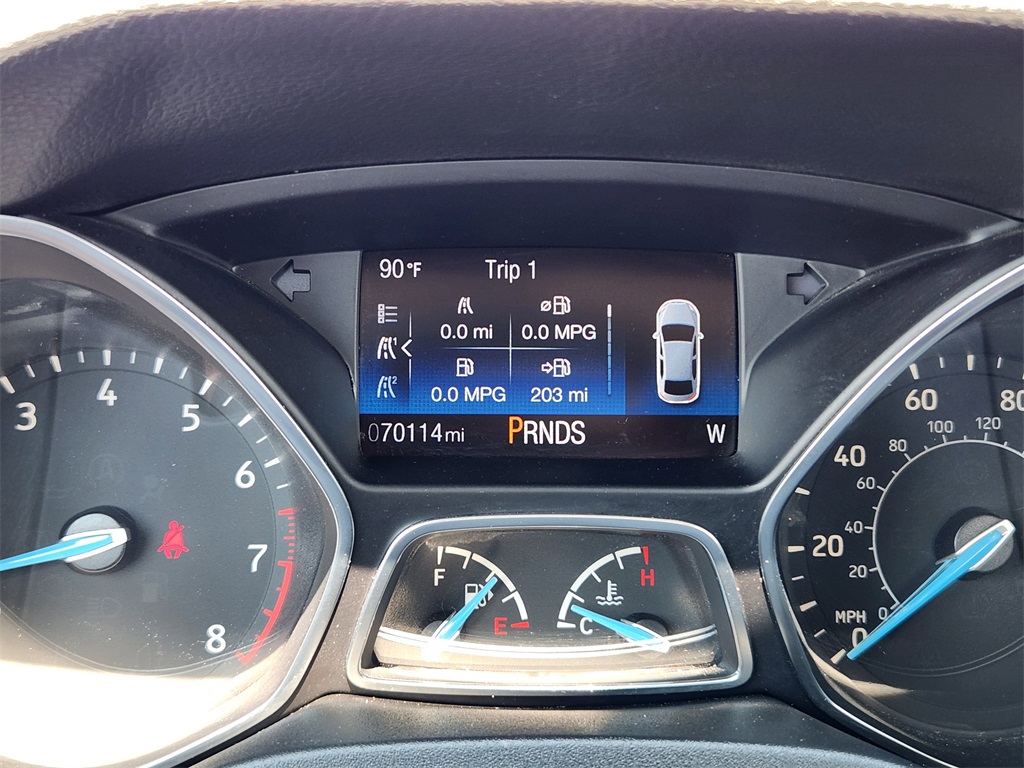 2015 Ford Focus Titanium photo 17