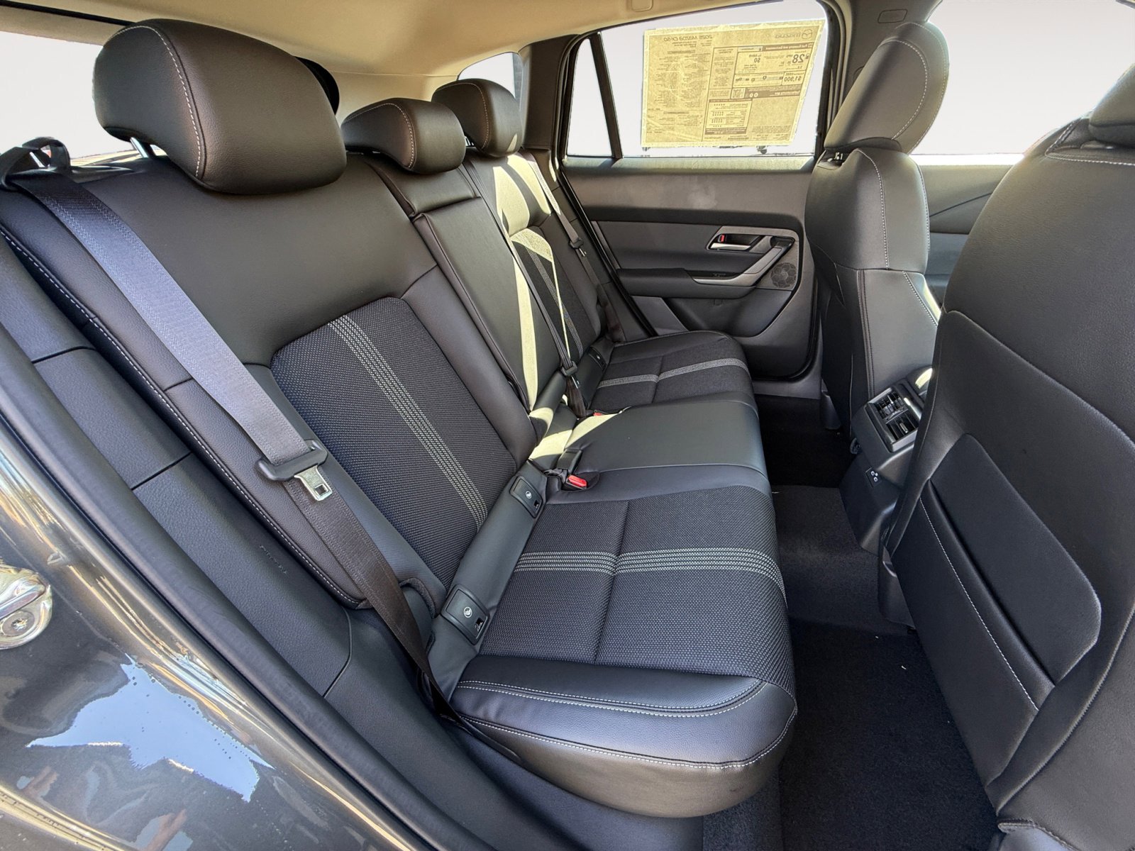 2025 Mazda CX-50 2.5 S Preferred photo 15