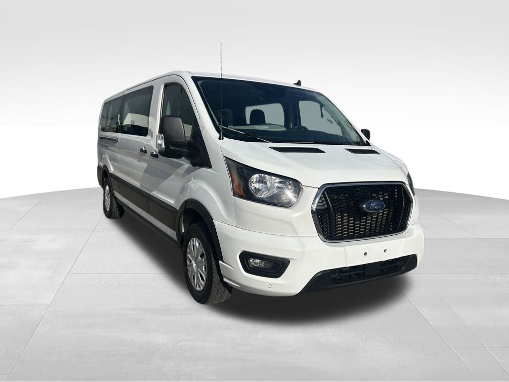 2023 Ford Transit photo 2