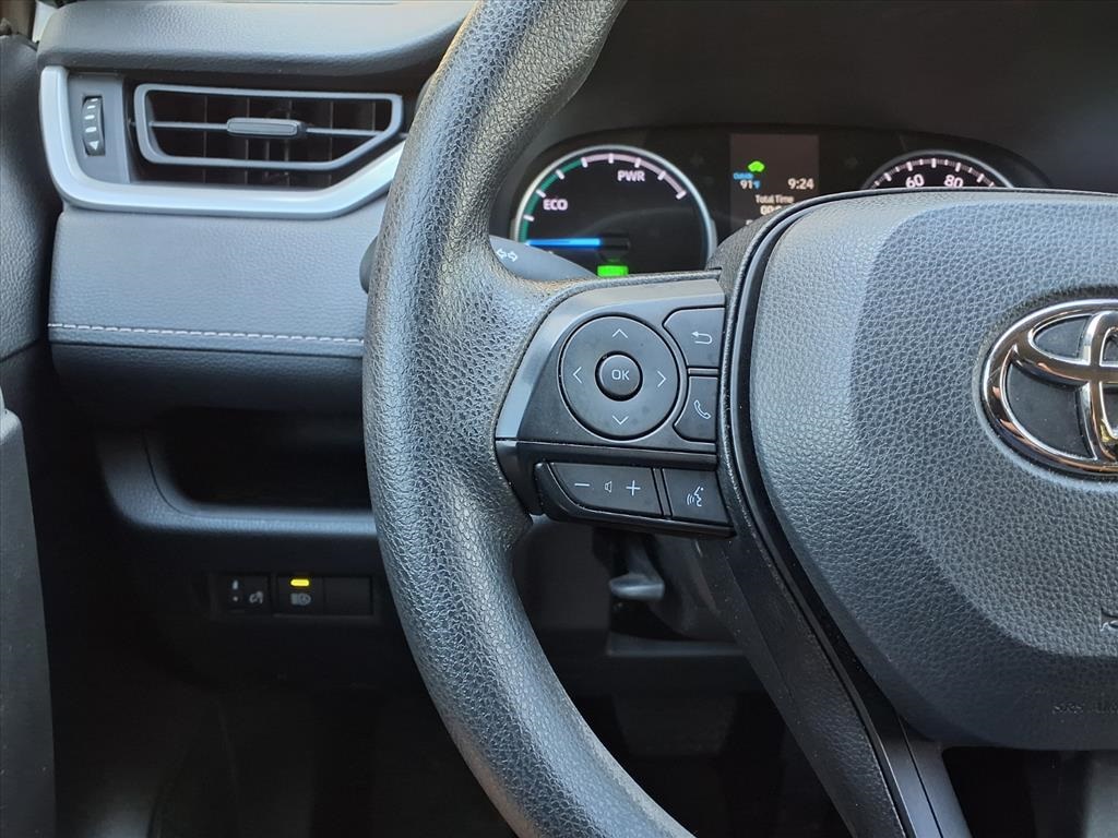 2022 Toyota RAV4 Hybrid LE photo 15