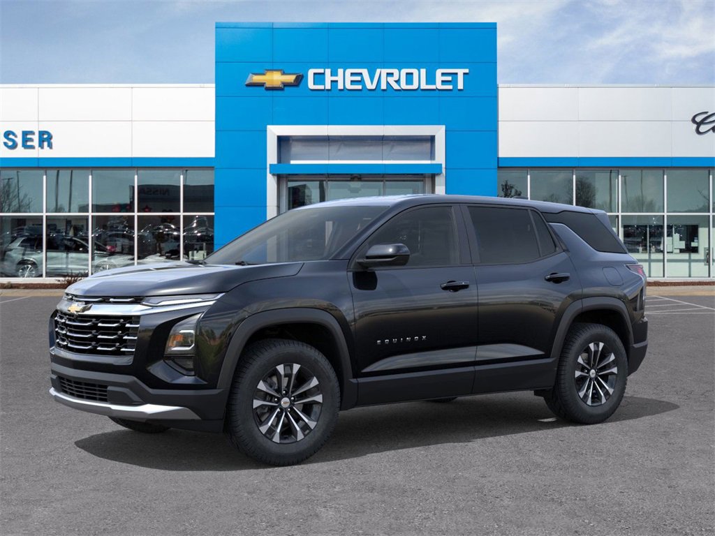 2026 Chevrolet Equinox LT photo 2