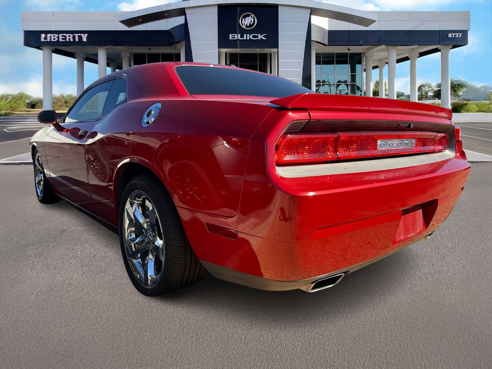 2012 Dodge Challenger R/T photo 3