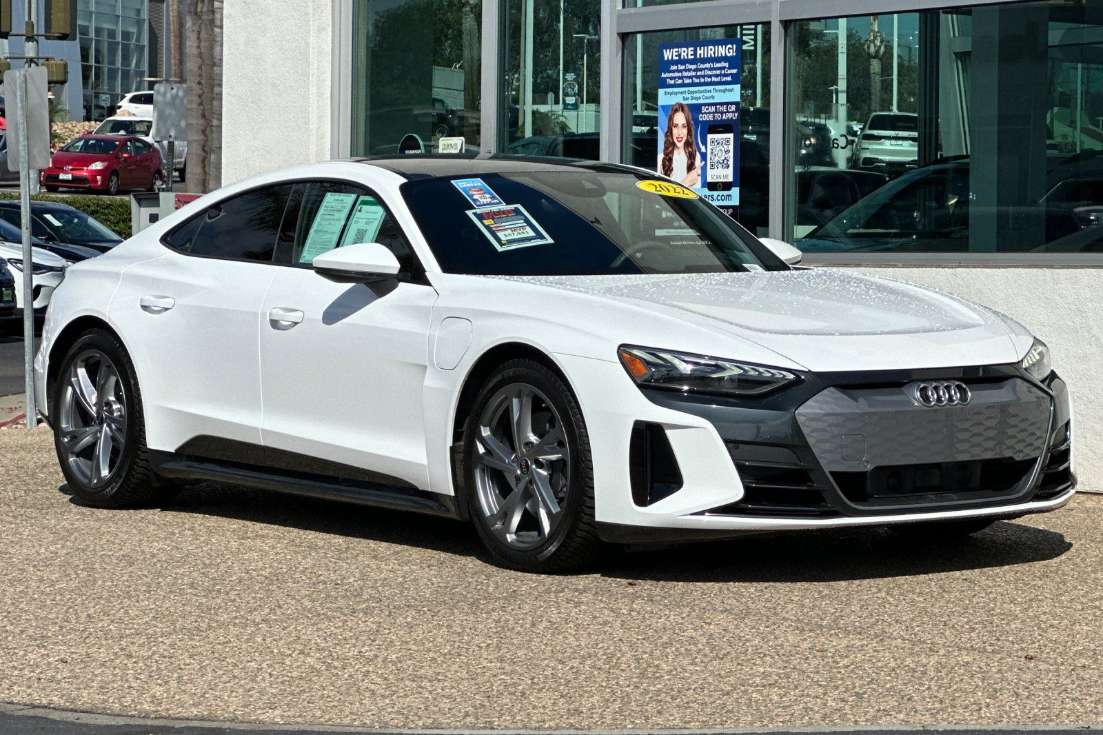 2022 Audi e-tron GT Premium Plus photo 2