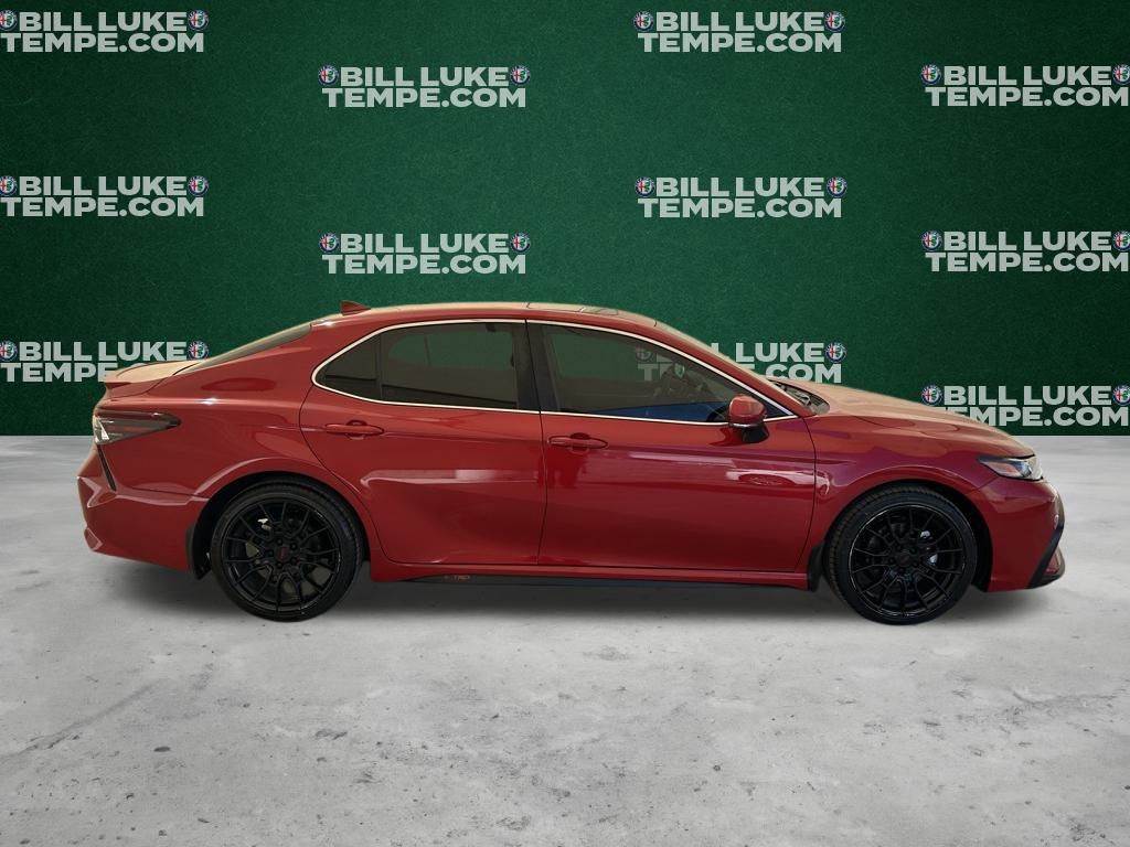 2021 Toyota Camry SE photo 3