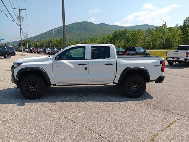 2026 Chevrolet Colorado Trail Boss photo 4