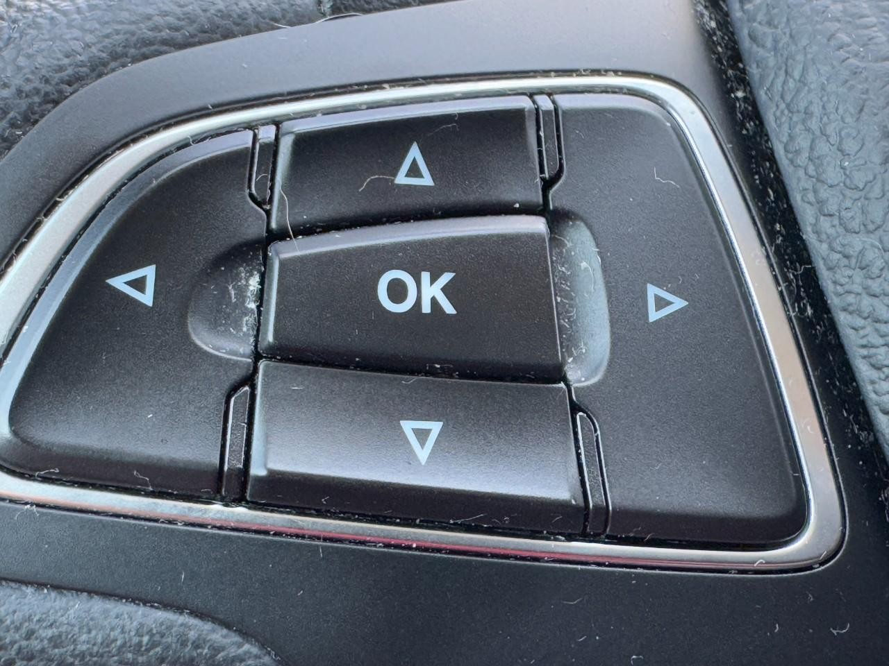 2019 Ford Escape Titanium photo 16