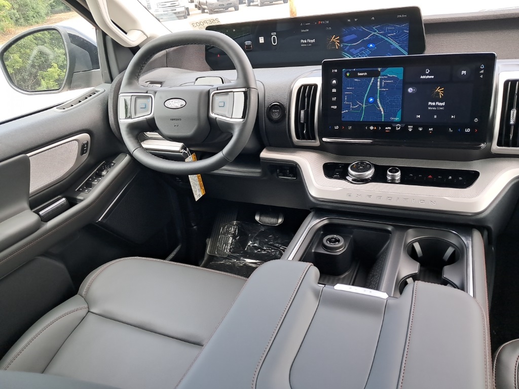 2025 Ford Expedition MAX photo 20