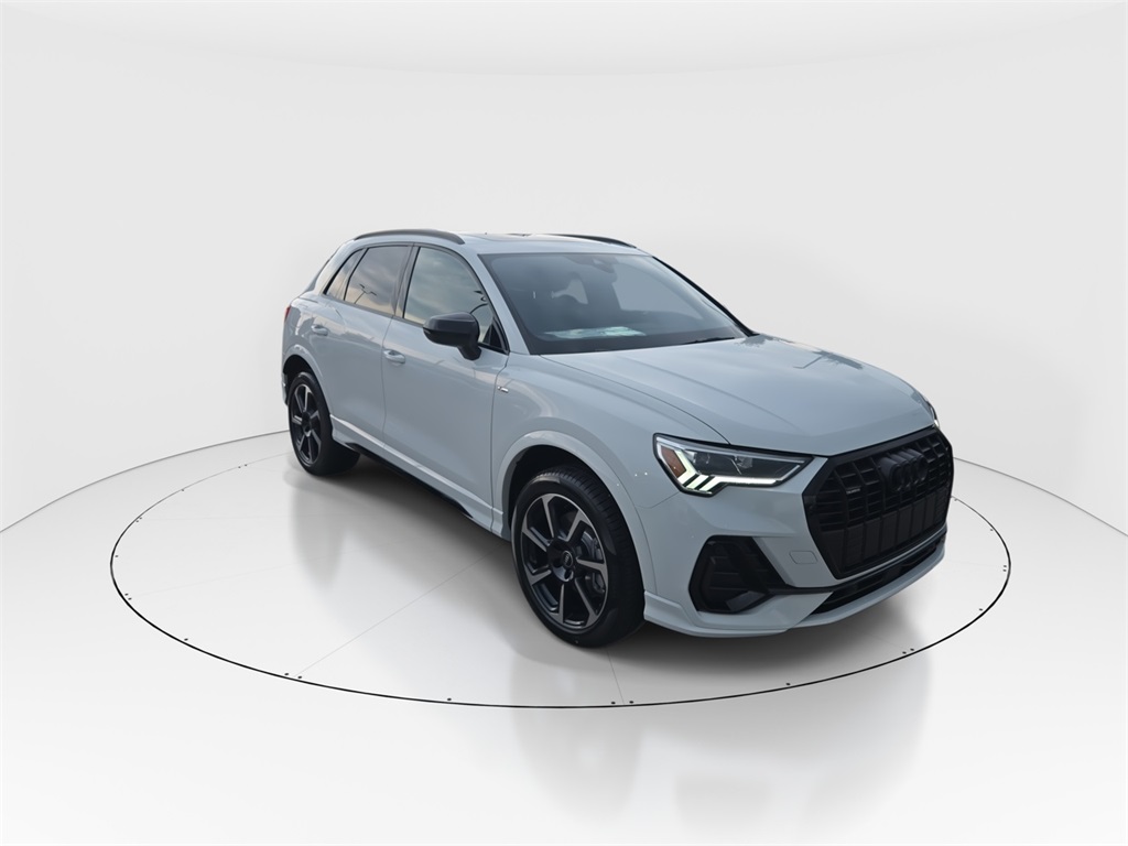 2025 Audi Q3 Premium Plus S line photo 2
