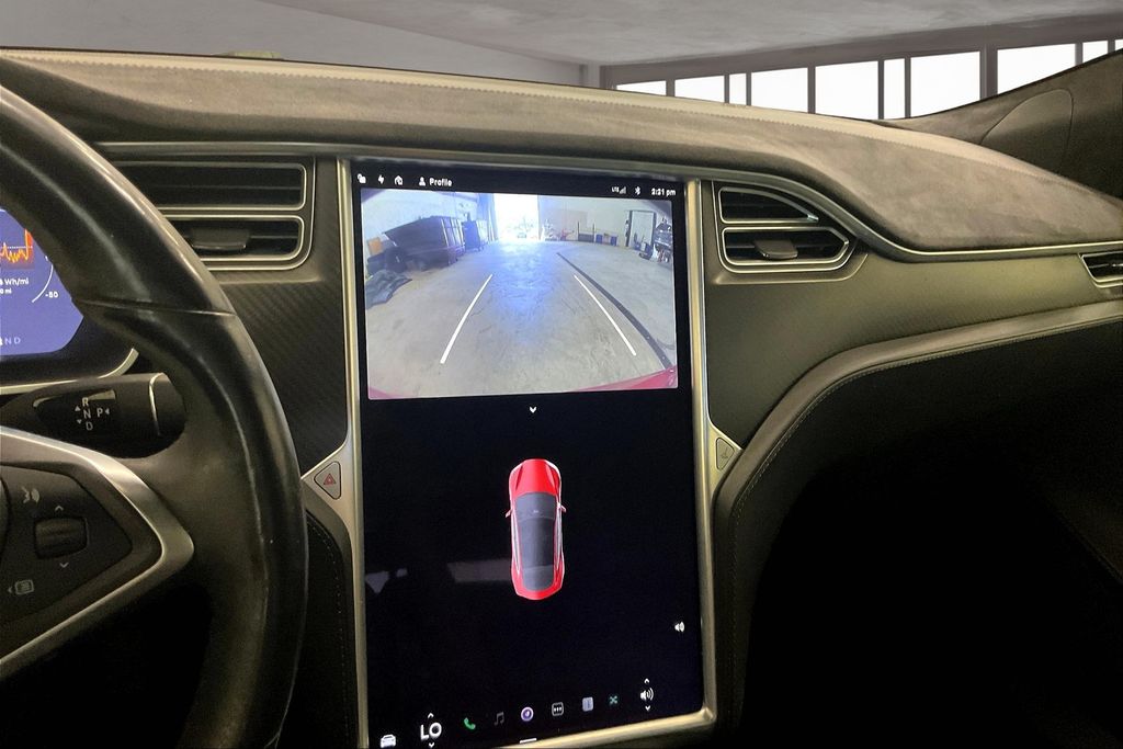 2016 Tesla Model S 75D photo 18