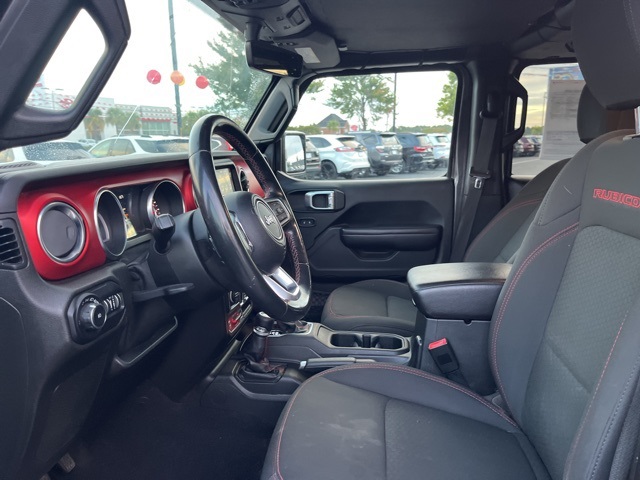 2019 Jeep Wrangler Unlimited Rubicon photo 2