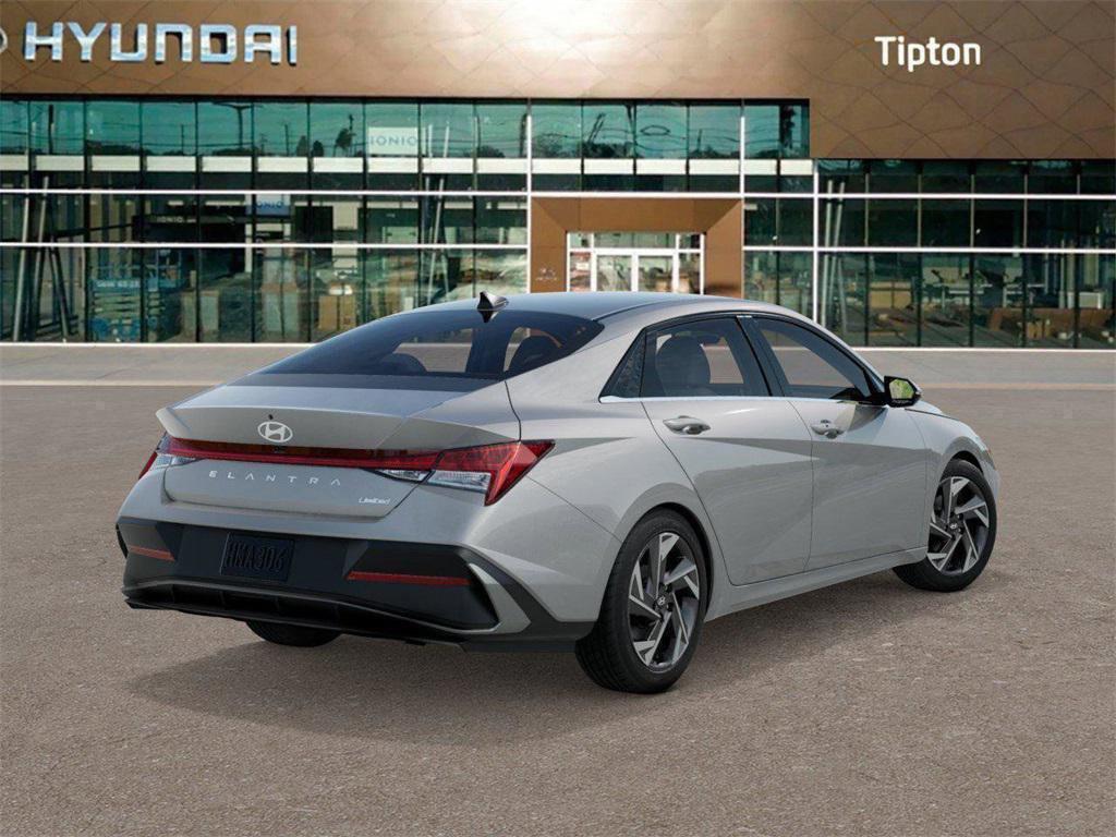 2025 Hyundai Elantra Limited photo 3