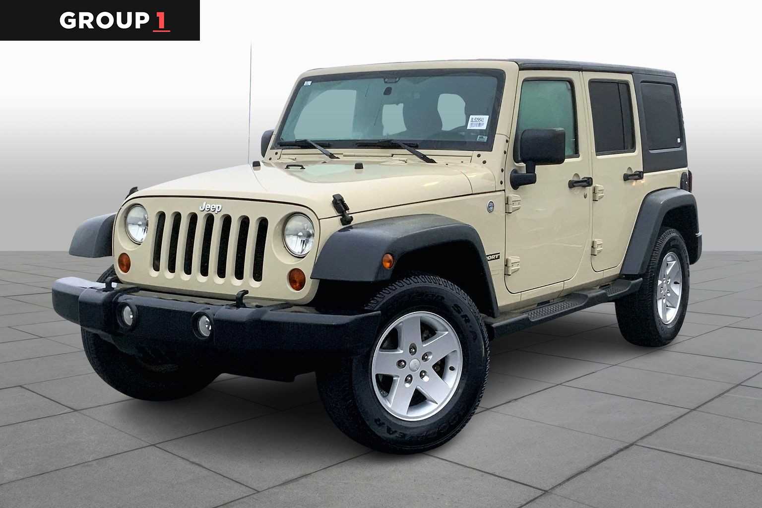 2011 Jeep Wrangler Unlimited Sport's photo