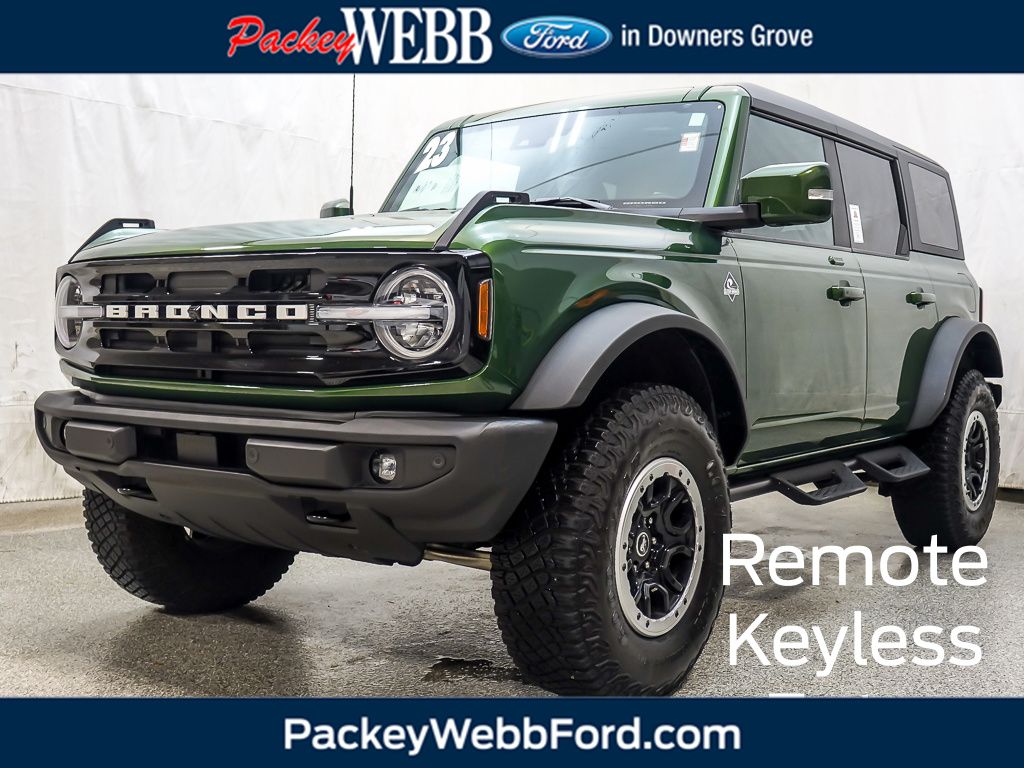 2023 Ford Bronco 4-Door Outer Banks's photo