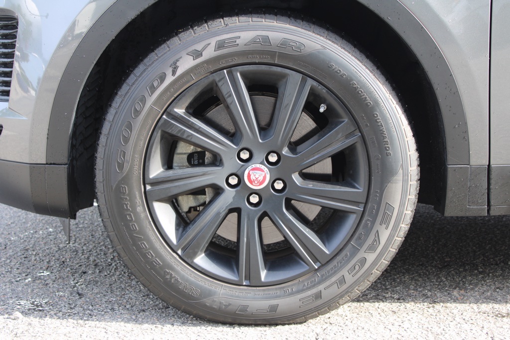 2019 Jaguar E-PACE S photo 12