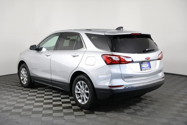 2019 Chevrolet Equinox LT photo 3