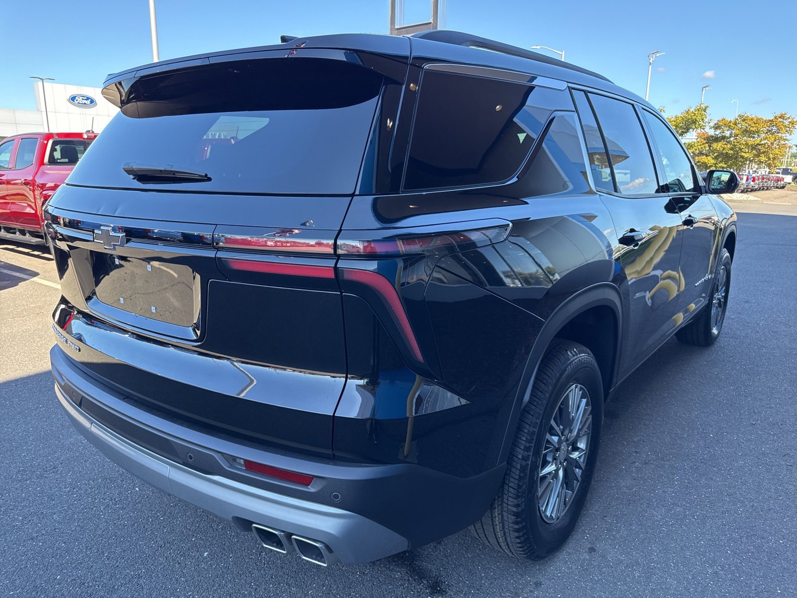 2025 Chevrolet Traverse photo 5