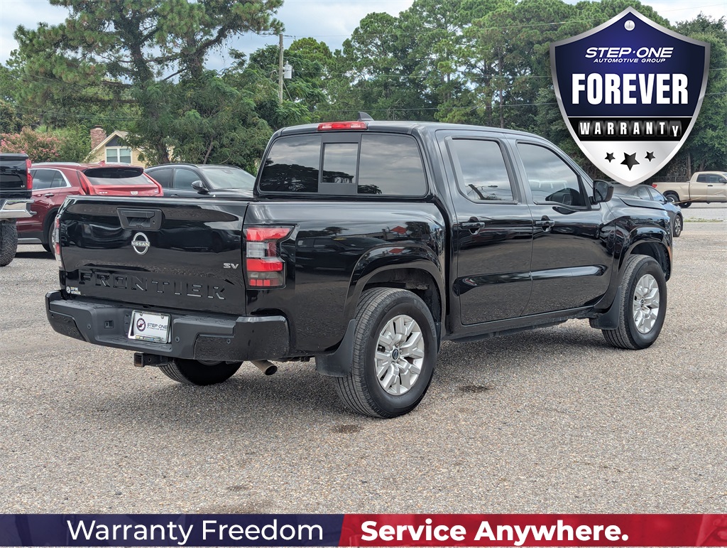 2022 Nissan Frontier SV photo 3