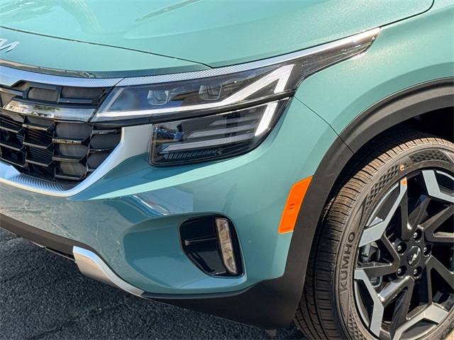 2026 Kia Seltos SX photo 10