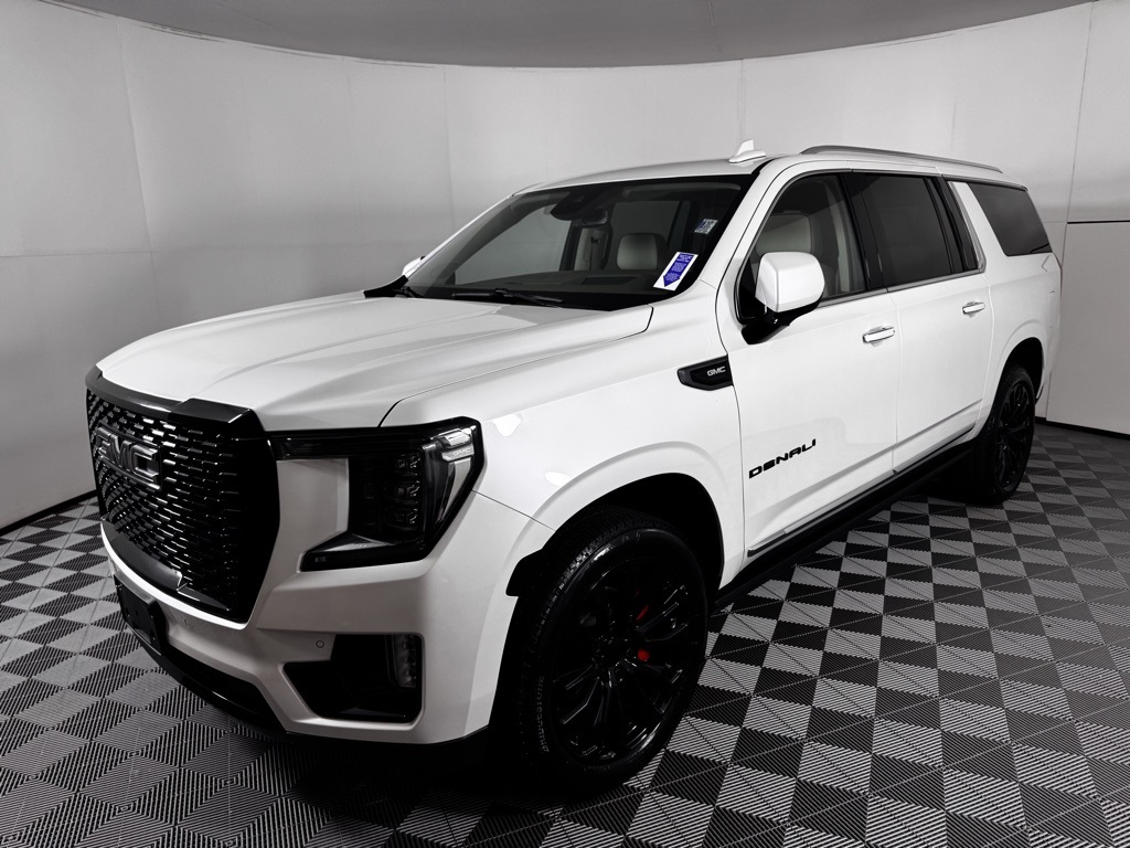 2024 Gmc Yukon XL Denali photo 10