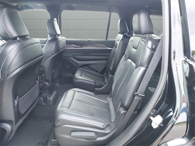 2024 Jeep Grand Cherokee Limited photo 11