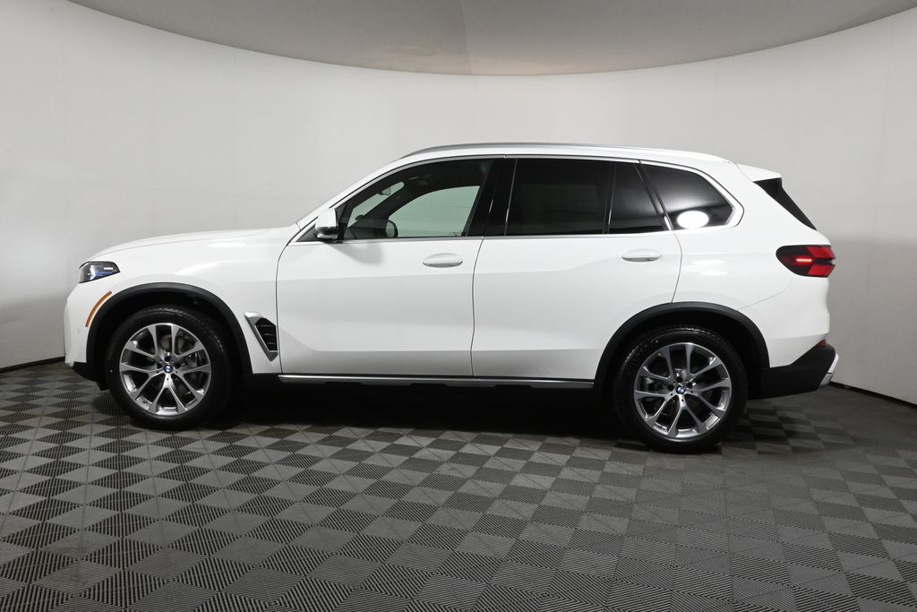 2026 Bmw X5 xDrive40i photo 2