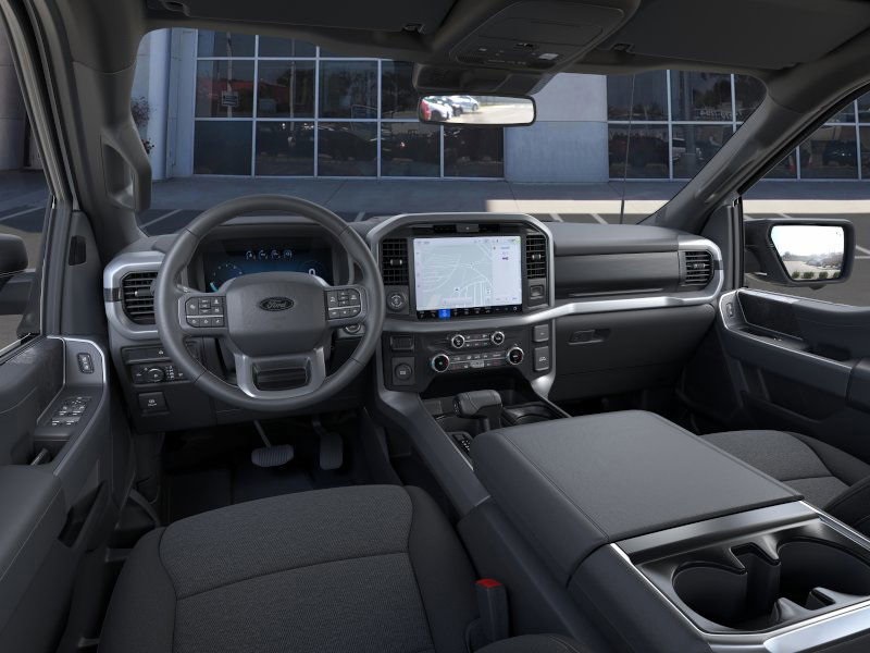 2025 Ford F-150 XLT photo 9