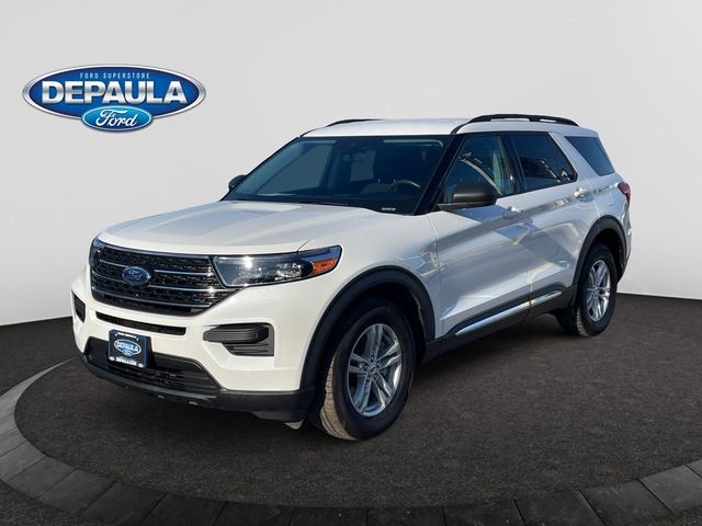 2023 Ford Explorer XLT's photo