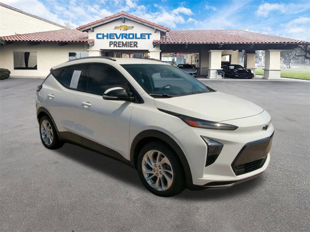 Used 2022 Chevrolet Bolt EUV LT with VIN 1G1FY6S00N4117024 for sale in Carlsbad, CA