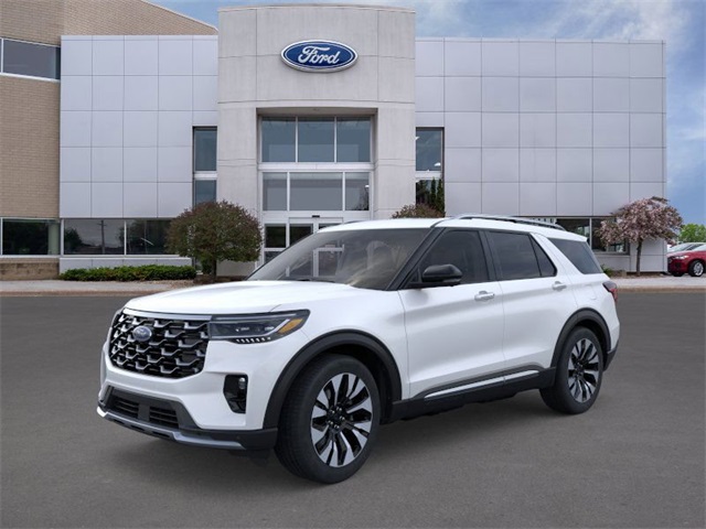 2026 Ford Explorer Platinum's photo