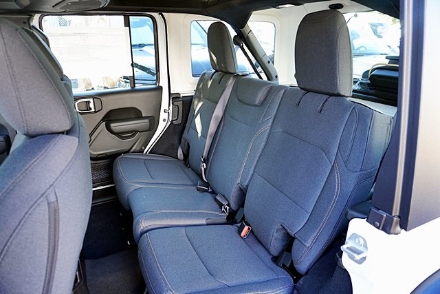 New 2026 Bright White Clear-Coat Exterior Paint Jeep Sport image 21