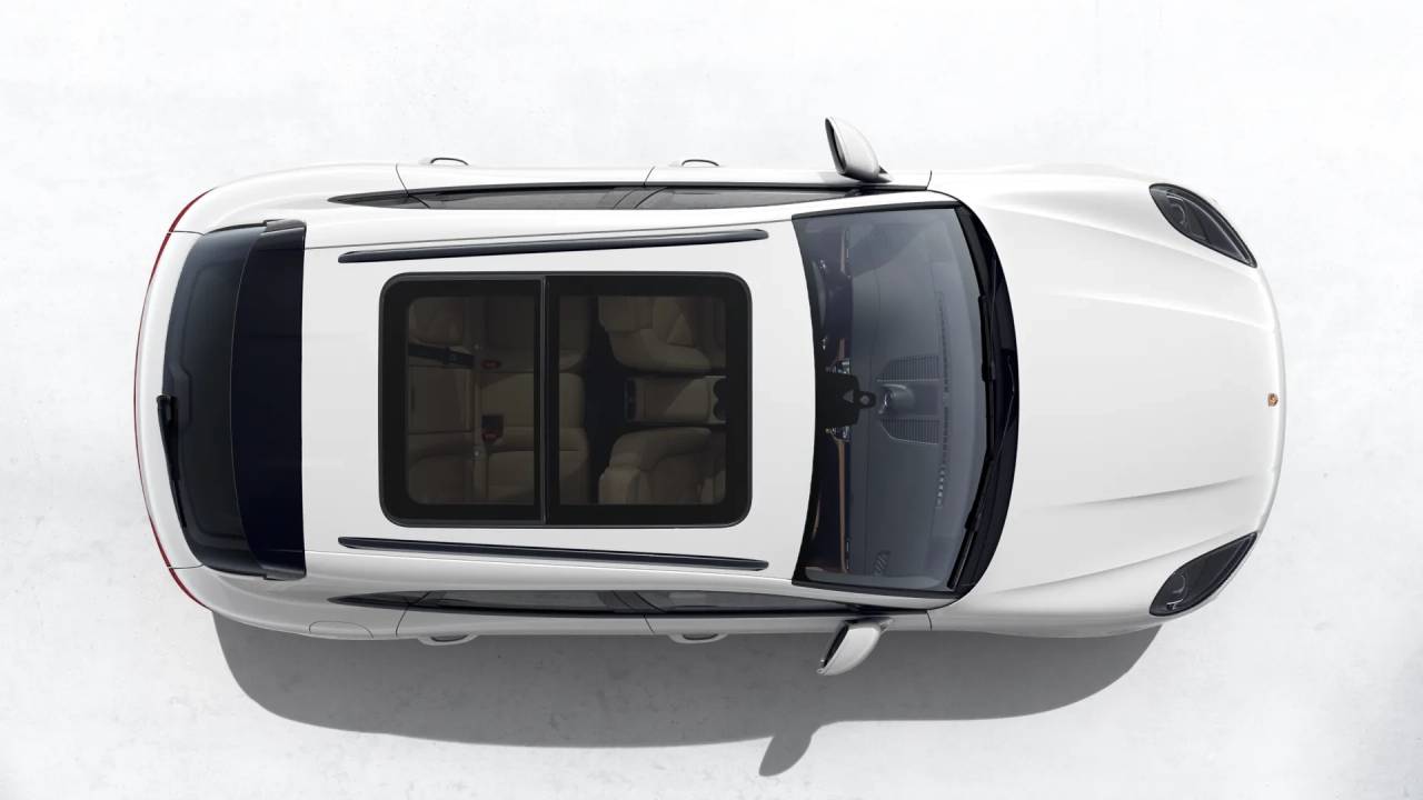 2026 Porsche Macan T photo 5