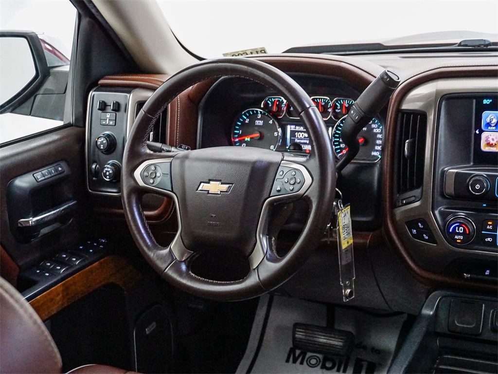 2016 Chevrolet Silverado High Country photo 15
